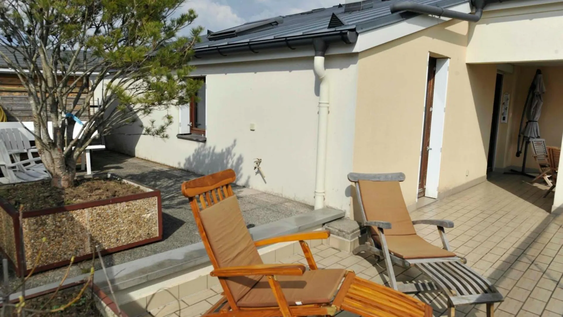 L'Alizee - Terrace Overlooking The Lake Aix-les-Bains 0*,
